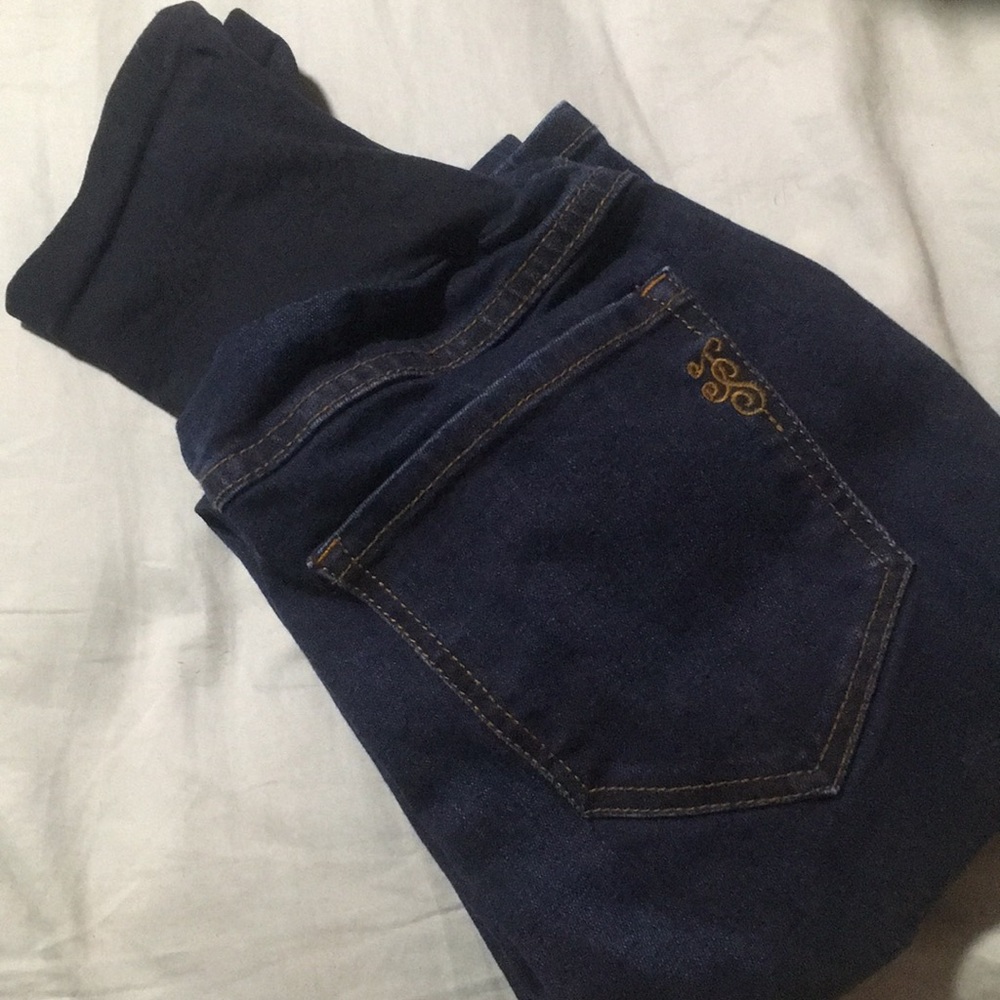 Jessica Simpson Maternity Skinny Jeans